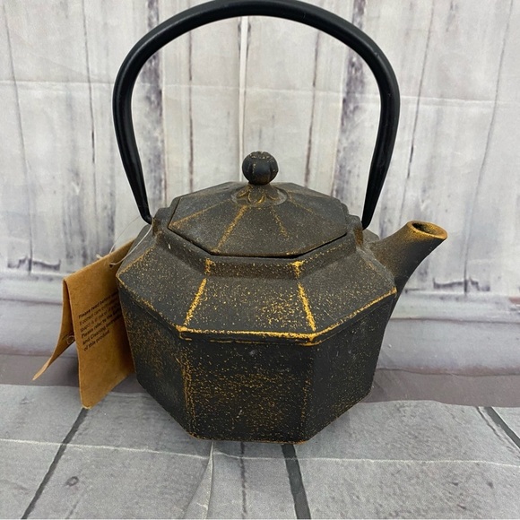 NWT Cast Iron Pagoda Tea Pot Loose Leaf Tea Old Dutch Black Gold - Picture 10 of 12